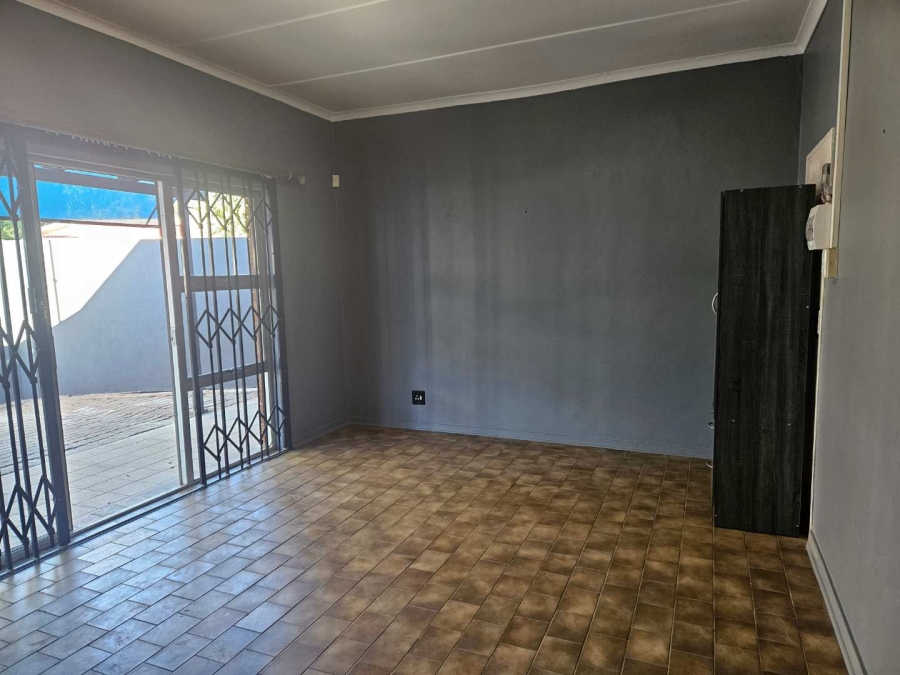 To Let 1 Bedroom Property for Rent in Monument Heights Northern Cape